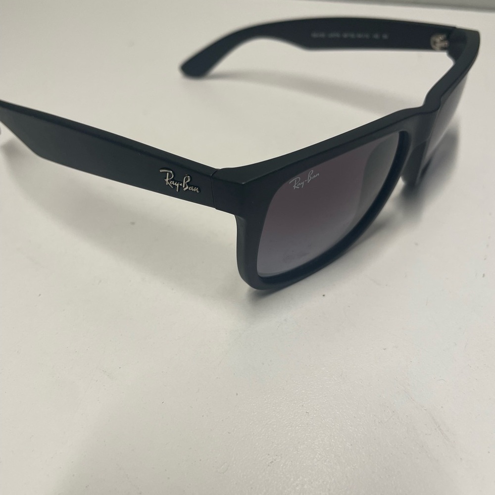 Ray-Ban Justin Sunglasses
